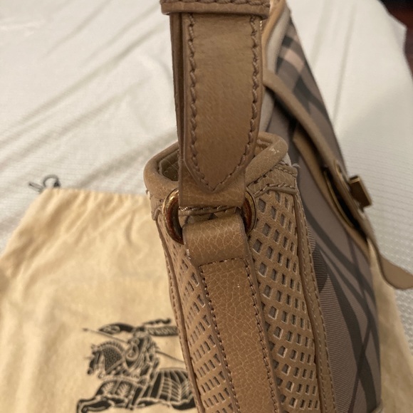 Authentic Burberry smoked gray hobo bag - Picture 6 of 14